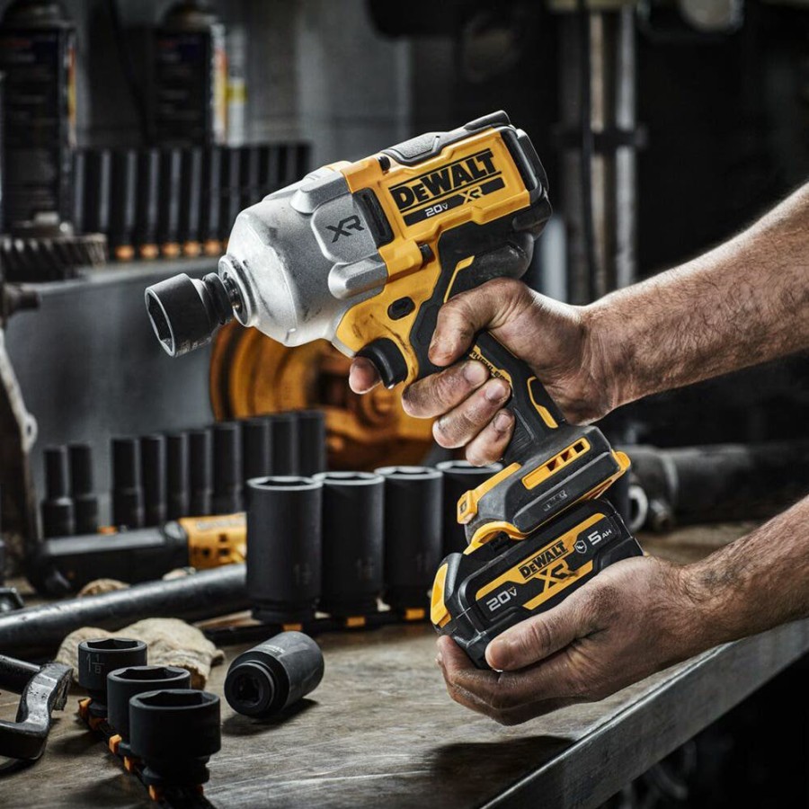 Power Tools DeWalt | Dewalt 20V Max Xr Brushless Cordless 1/2" High Torque Impact Wrench With Hog Ring Anvil (Tool Only) Dcf961B